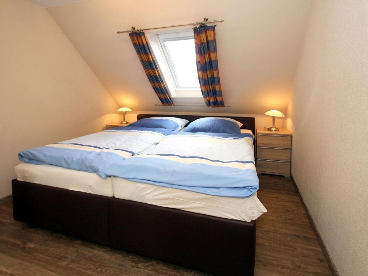 Cozy Terraced House Near The Beach Dornumersiel Buitenkant foto